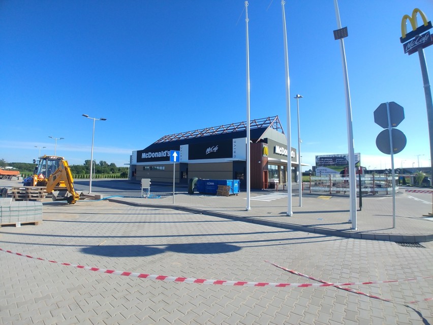 Augustów: McDonald's prawie gotowy. Zobacz postępy prac przy pierwszym McDonaldzie w tym mieście [ZDJĘCIA]