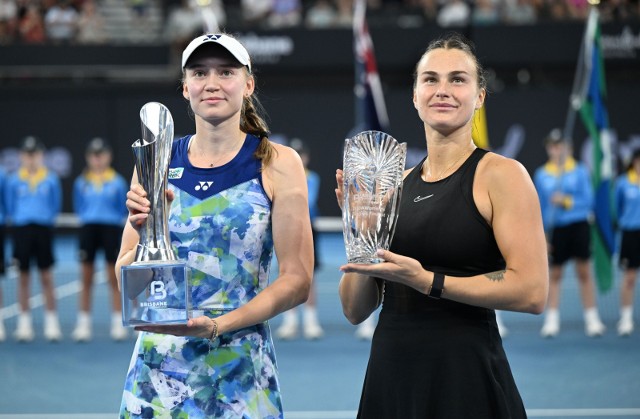 Jelena Rybakina i Aryna Sabalenka odebrały puchary finale WTA 500 w Brisbane