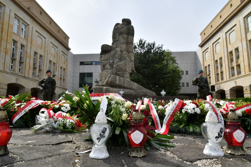 Obchody 81. rocznicy mordu profesorów lwowskich odbyły się...
