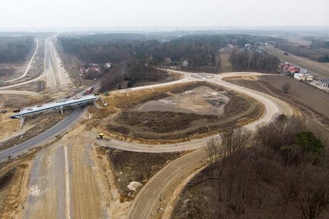 Mieszkańcy, przedsiębiorcy i samorządowcy z południowych gmin województwa podlaskiego domagają się budowy węzła w Malewicach. Bez niech przyszła trasa S19, czyli Via Carpatia, będzie niedostępna