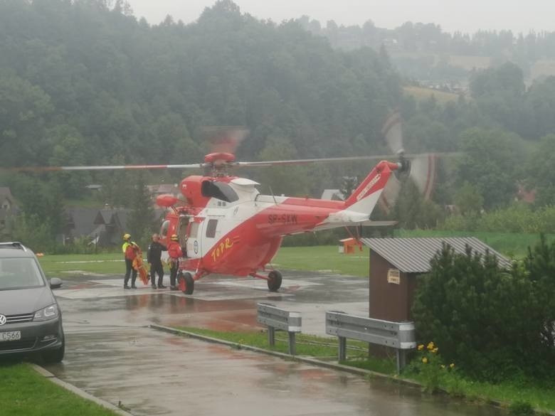 Burza w Tatrach. Zakopane w żałobie po tragedii. Ratownicy dalej szukają poszkodowanych