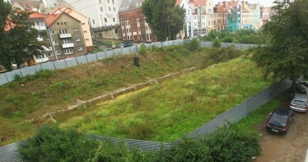 Hotel Arkona został rozebrany dwa lata temu. Kiedy ruszy inwestycja? Nie w najbliższym czasie...