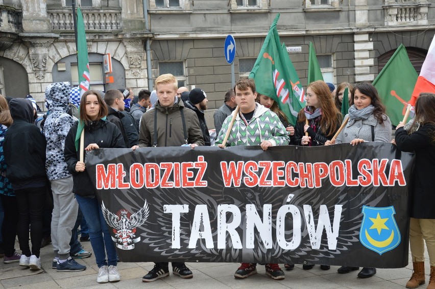 Tarnów. Protest przeciwko przyjęciu uchodźców