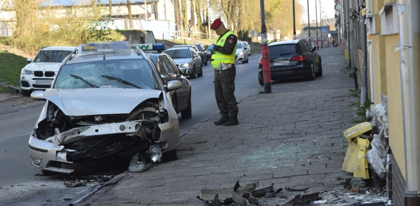 Wypadek w Stargardzie. Zderzyły się dwa samochody 