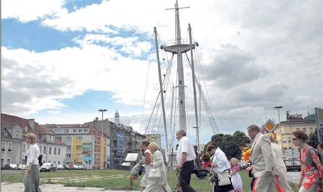 Maszt Maciejewicza, symbol morskości Szczecina, może wkrótce przestać witać przyjeżdżających do miasta.