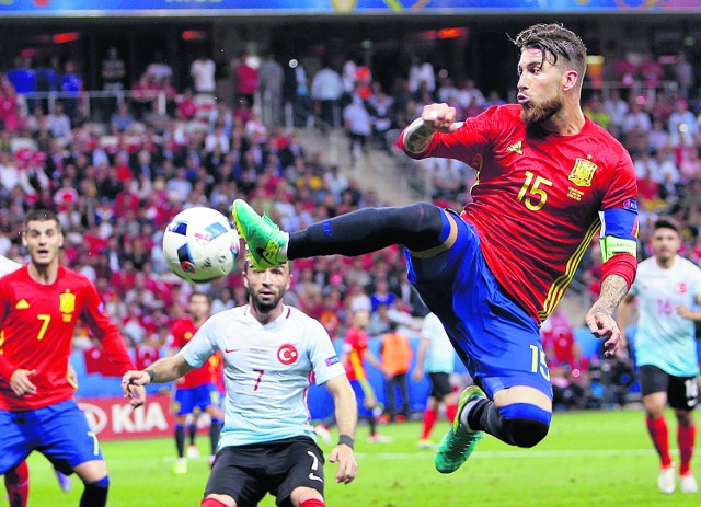 Euro 2016: Czechy Turcja gdzie oglądać? O której godzinie Czechy Turcja