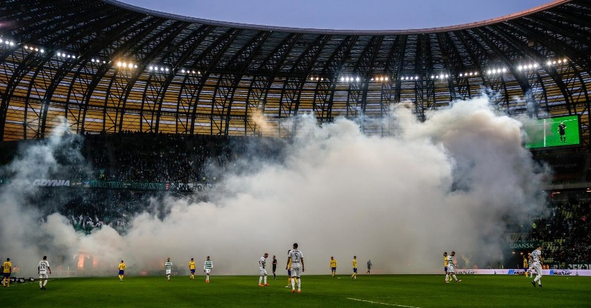 Akcja kibiców odbyła się na wielu stadionach w Polsce.