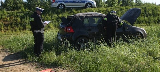 Na szczęście  kierująca wyszła z tego zdarzenia tylko z ogólnymi potłuczeniami.