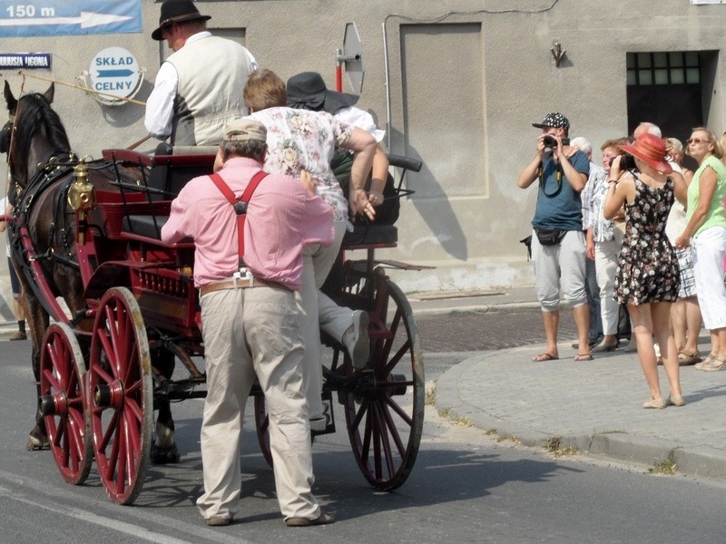 Przepiękne konie, piękne stroje i sportowa rywalizacja, a...