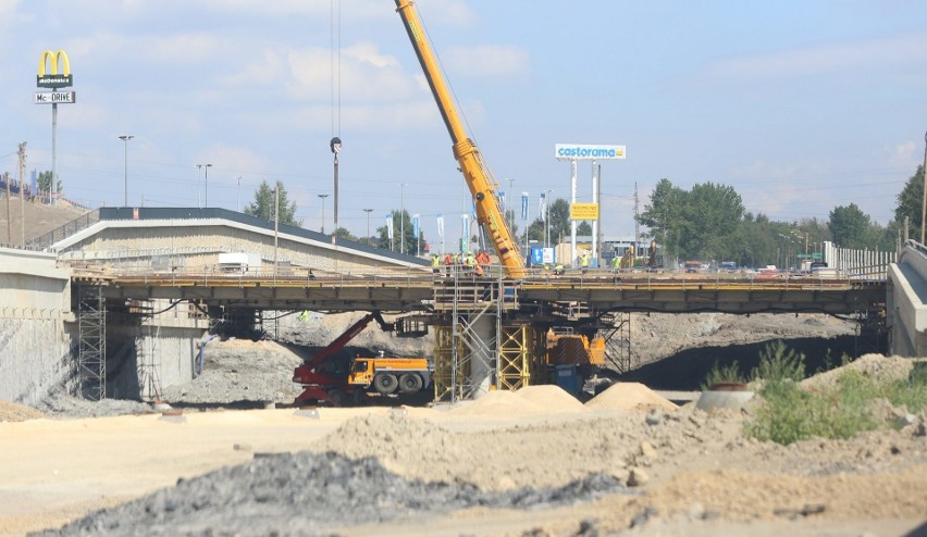 Przebudowa trasy DK94 w Sosnowcu. Drogowcy wreszcie...
