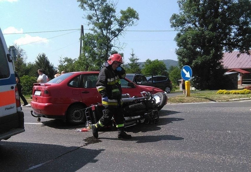 - Do szpitala trafił kierowca motocykla i jego pasażerka -...