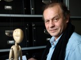 Wojciech Szelachowski - aktor i reżyser opowiada o tym jak teatr może połączyć