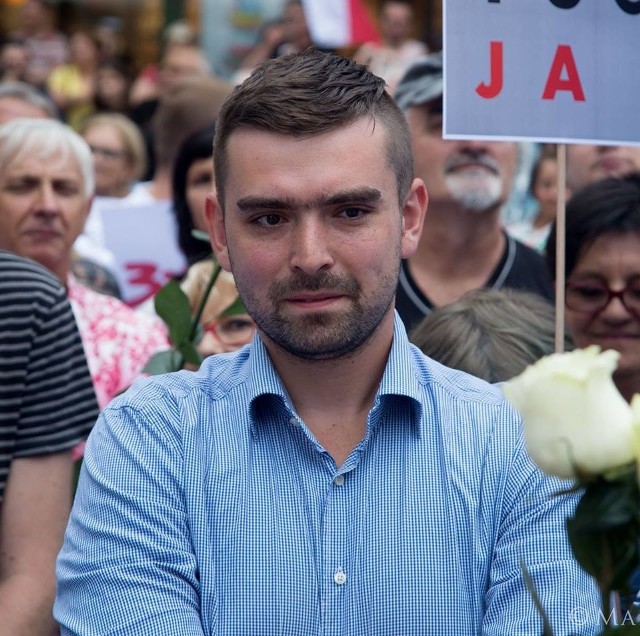 Dr Patryk Wawrzyński: - Polska polityka od dawna cierpi z powodu braku mądrej edukacji obywatelskiej. Szkoły nie wychowują zaangażowanych