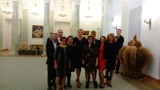 Koło Gospodyń Wiejskich z Krzcina w Pałacu Prezydenckim. Prezydent Andrzej Duda opowiadał o ich wieńcu dożynkowym 