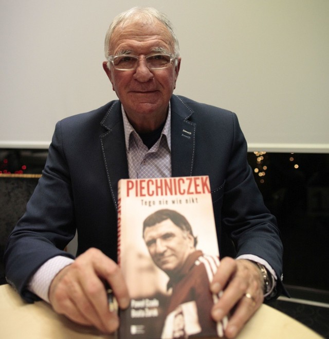 W Opolu promował swoją książkę „Piechniczek. Tego nie wie nikt”.
