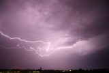 Uwaga na burze z gradem, silne opady deszczu i porywy wiatru w Śląskiem. Wydano pierwszy stopnień zagrożenia meteorologicznego 