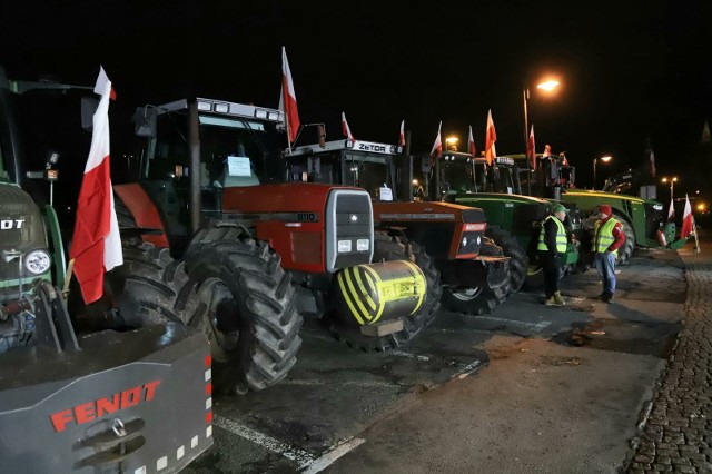 Rolnicy rozważają kontynuację protestu. Tym razem mają zostać zablokowane dwie główne drogi na Dolnym Śląsku. Chodzi o autostradę A4 oraz S5.