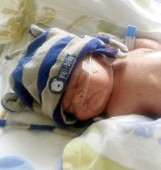 Pierwsze noworodki na Pomorzu. Maksymilian urodził się tuż po północy przy największym wystrzale fajerwerków (zdjęcia)