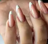 Manicure francuski - paznokcie w tym stylu zawsze są na topie! [11.04.2024]
