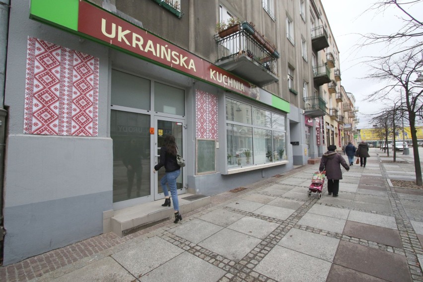 Restauracja "Kuchnia Ukraińska" w Kielcach zmieniła adres. Jest nowy, większy lokal, a menu rozszerzone. Zobaczcie zdjęcie i film
