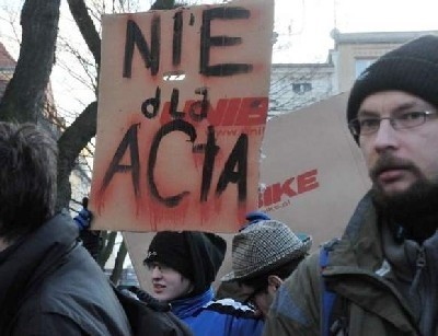 Marsz protestu przeciw umowie ACTA w Zielonej Górze (zdjęcia)