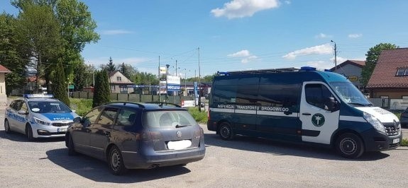 Na terenie powiatu wadowickiego policjanci Wydziału Ruchu Drogowego wspólnie z Inspektorami Inspekcji Transportu Drogowego prowadzili działania pn. „Szara Strefa”