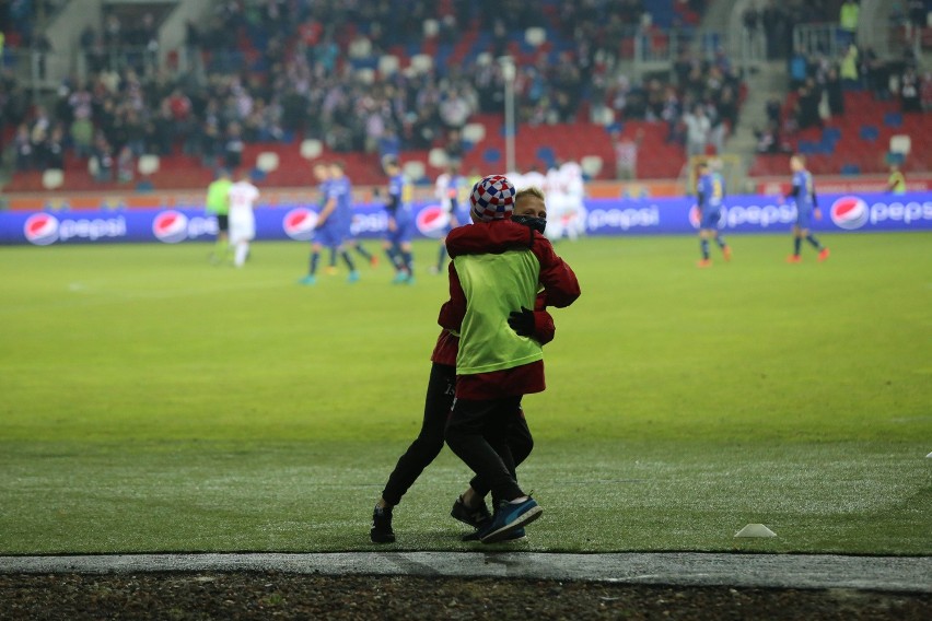 Górnik Zabrze - Stomil Olsztyn 2:0