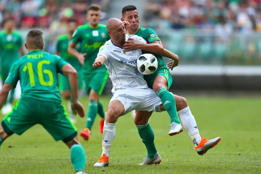 Lech wygrał 1:0 ze Śląskiem Wrocław i po trzech meczach ma...