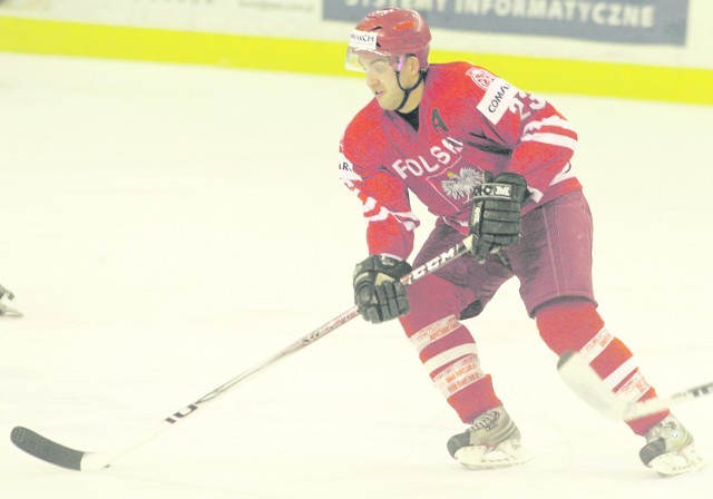 Grzegorz Piekarski w reprezentacji Polski zadebiutował w 1998 roku, cztery razy grał w MŚ Dywizji I
