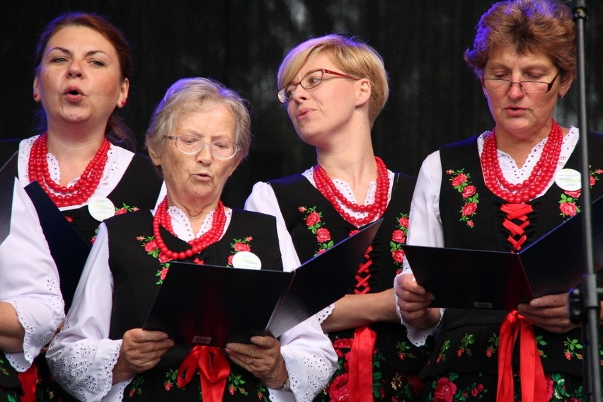 Miejskie dożynki odbywają się w niedzielę w Dąbrowie...