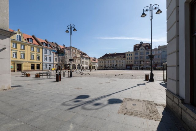 Na środowej (17. marca 2021) konferencji prasowej minister zdrowia, Adam Niedzielski zapowiedział lockdown w Polsce od 20. marca. Czy przed świętami wielkanocnymi są możliwe dalsze kroki i obostrzenia? Pojawiła się odpowiedź na to pytanie. Czytaj więcej informacji na kolejnych stronach ---->