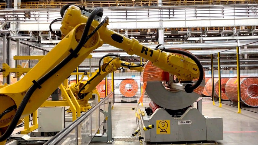 Roboty w służbie hutnictwa stali, czyli automatyzacja i...