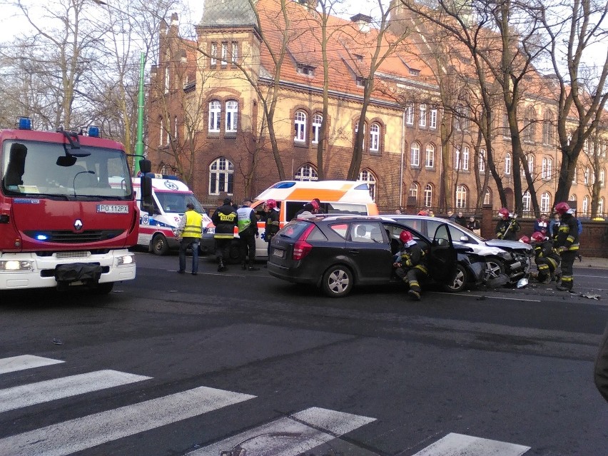 Wypadek na Grunwaldzkiej: Zderzenie samochodów