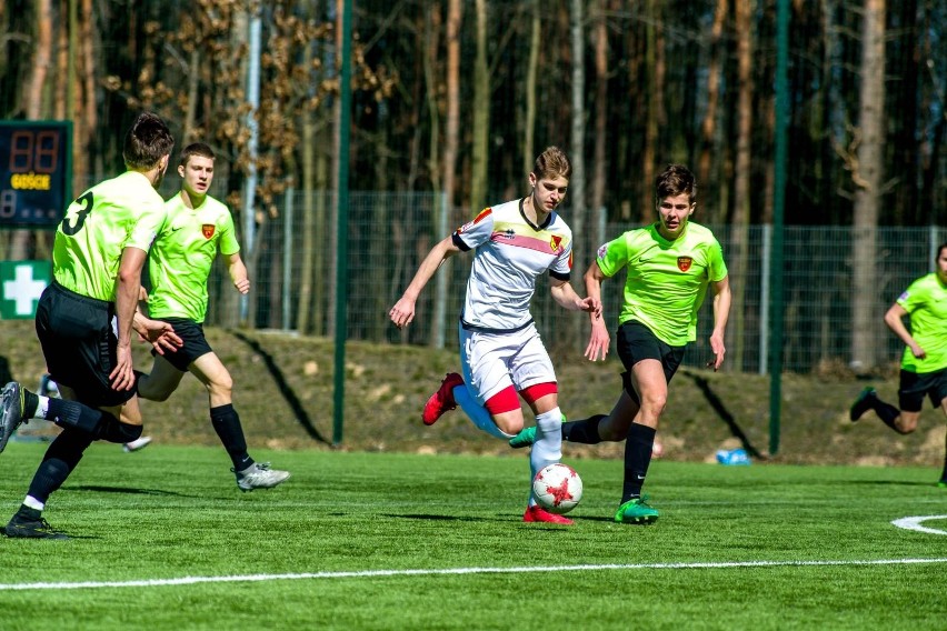 Podopieczni trenera Wojciecha Kobeszki Jagiellonia do lat 17...