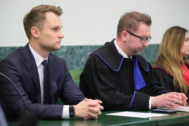 Proces dotyczący gróźb wobec posła Krzysztofa Truskolaskiego skończył się po jednym terminie rozprawy
