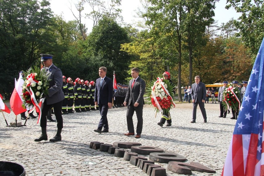 16 lat po zamachu na World Trade Center. W Kielcach upamiętnili ofiary (WIDEO, zdjęcia)