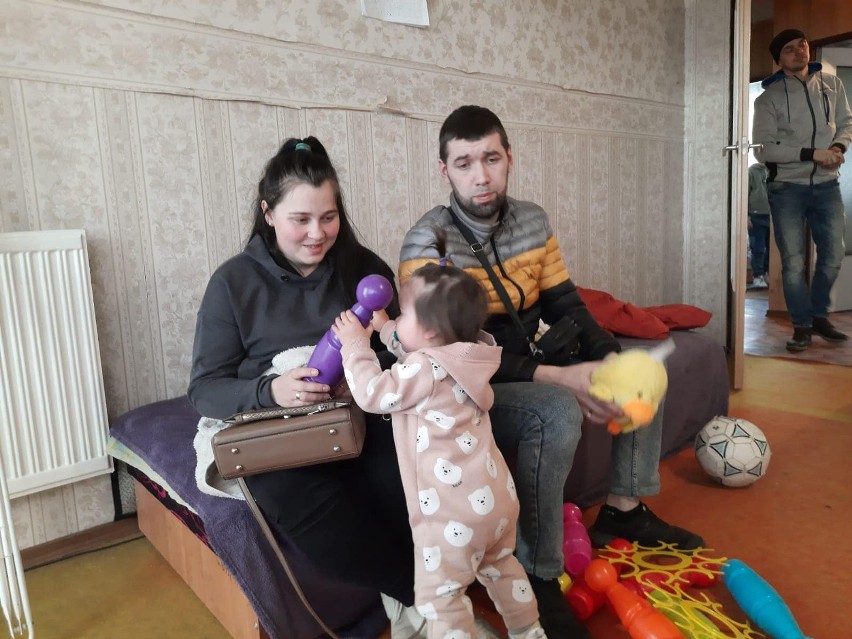 Pierwsi uchodźcy z Ukrainy trafiają do podlaskich domów. Schronienie znaleźli w gminie Michałowo