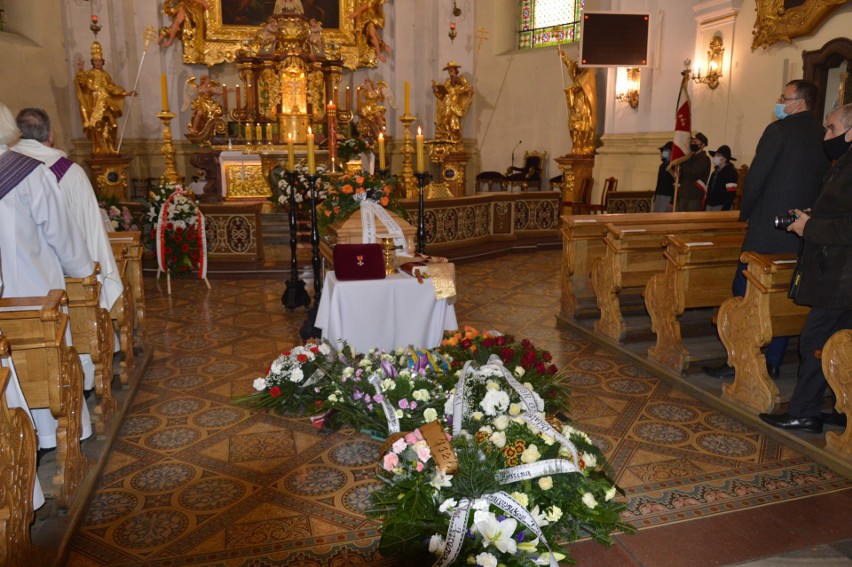 Pogrzeb ks. prałata Zygmunta Nabzdyka odbył się w sobotę w Prudniku