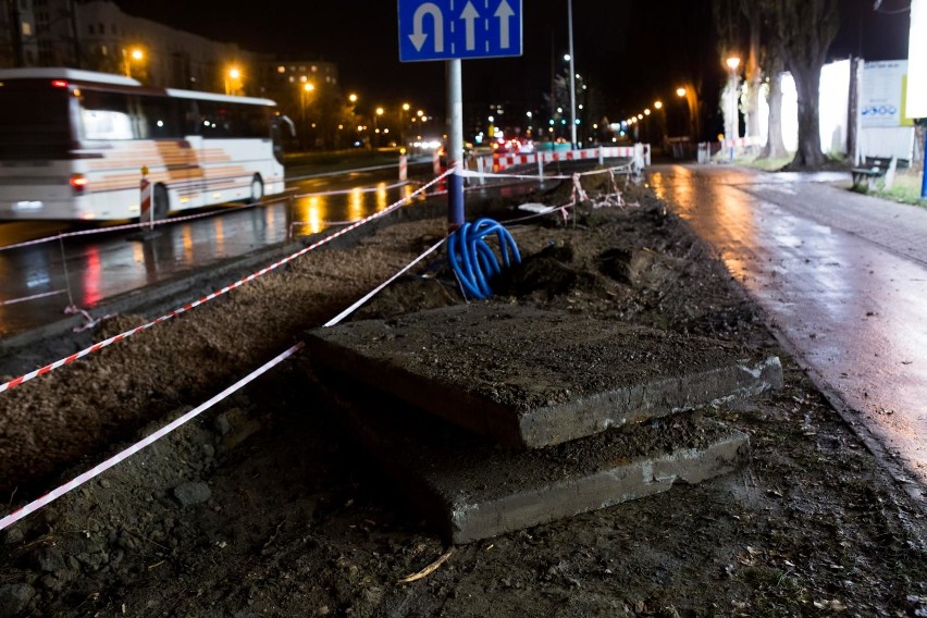 Kraków. Inwestycja dewelopera i utrudnienia w ruchu na al. Pokoju [ZDJĘCIA, WIZUALIZACJE]