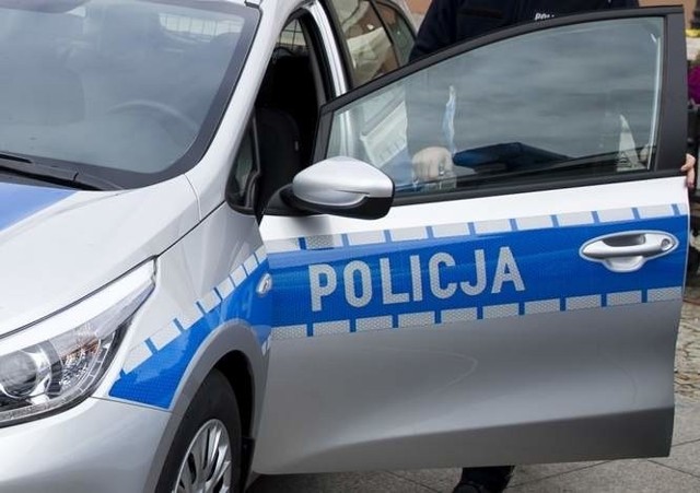 Policjant z Ełku rozpoznał złodzieja, którego widział na nagraniu z monitoringu