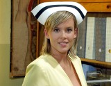 Tak zmieniła się Magdalena Mazur. To ona grała seksowną pielęgniarkę w serialu "Daleko od noszy" 