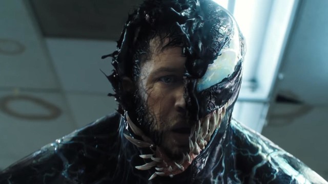 „Venom” w reżyserii Rubena Fleischera ma sporę szansę podbić serca nie tylko wiernych fanów komiksowego uniwersum Marvela, ale wszystkich tych, którzy cenią sobie widowiskowe kino w typowo amerykańskim stylu. Film przybliża historię Eddiego Brocka (w tej roli Tom Hardy), który by ratować własne życie, musi wyzwolić swoje mroczne alter-ego...