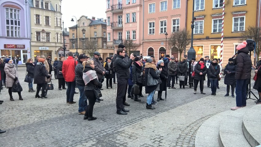 Grudziądzanki i kibicujący im panowie zgromadzili się na...