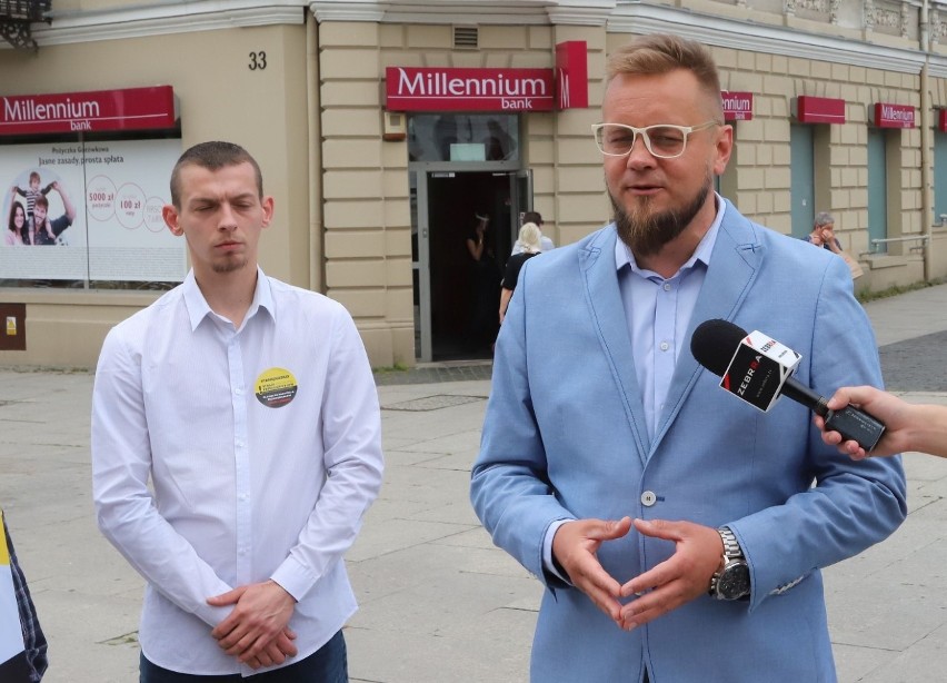 Paweł Tanajno przyjechał w poniedziałek do Radomia, aby...