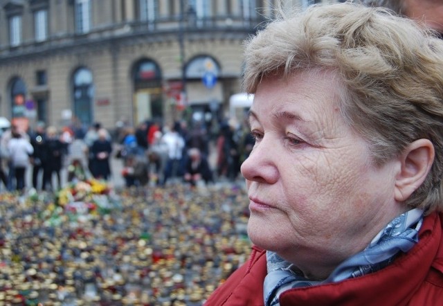 Krakowskie Przedmieście w Warszawie. Plac przed pałacem prezydenckim.