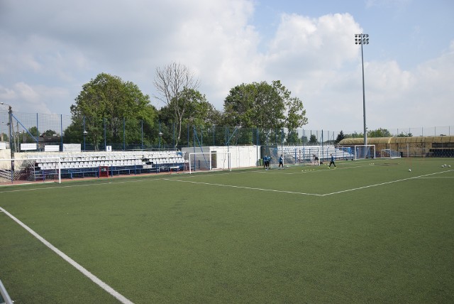 Stadion częstochowskiej Skry zostanie zmodernizowany. Miasto właśnie ogłosiło przetarg. Zobacz kolejne zdjęcia. Przesuwaj zdjęcia w prawo - naciśnij strzałkę lub przycisk NASTĘPNE