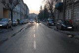 Na ul. Dworskiego w Przemyślu 18-letni kierowca hyundaia potrącił 65-letniego pieszego