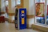 Złodzieje chcieli ukraść bankomat z Biedronki