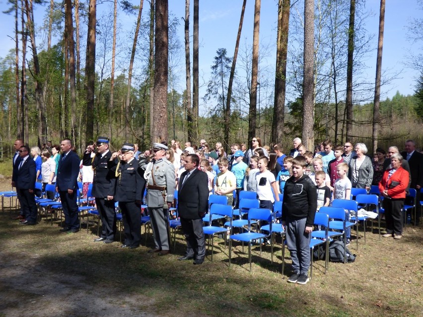 Uroczystość patriotyczna w uroczysku leśnym "Ormanicha" [ZDJĘCIA]