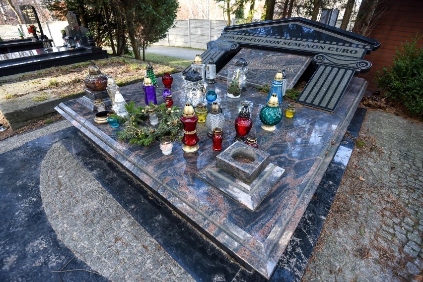 Nikodem Skotarczak został pochowany na cmentarzu Srebrzysko...